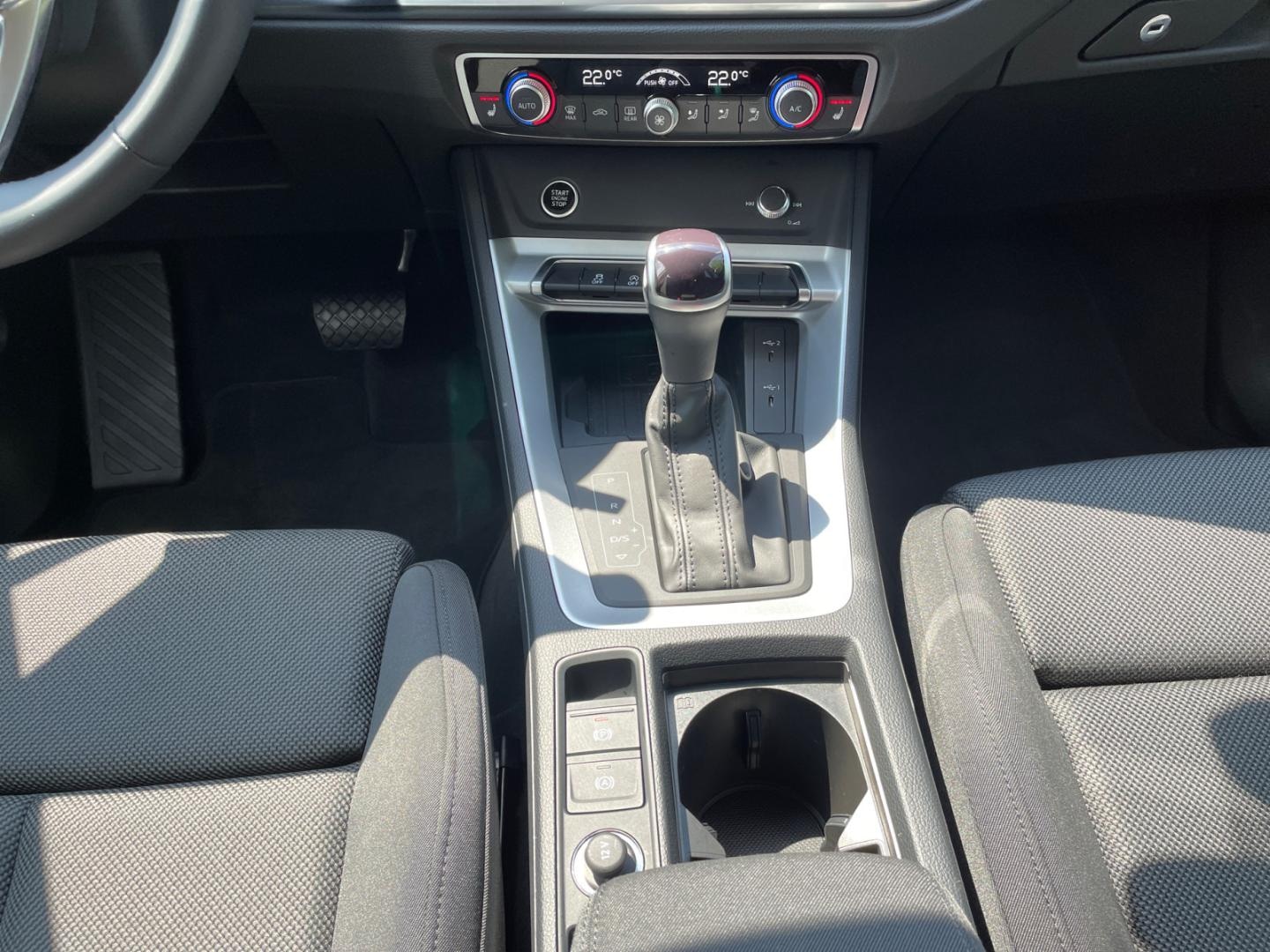 Bild über Audi Q3 TFSI 110 kW S tronic - für weitere Informationen kontaktieren Sie den Audi Partner