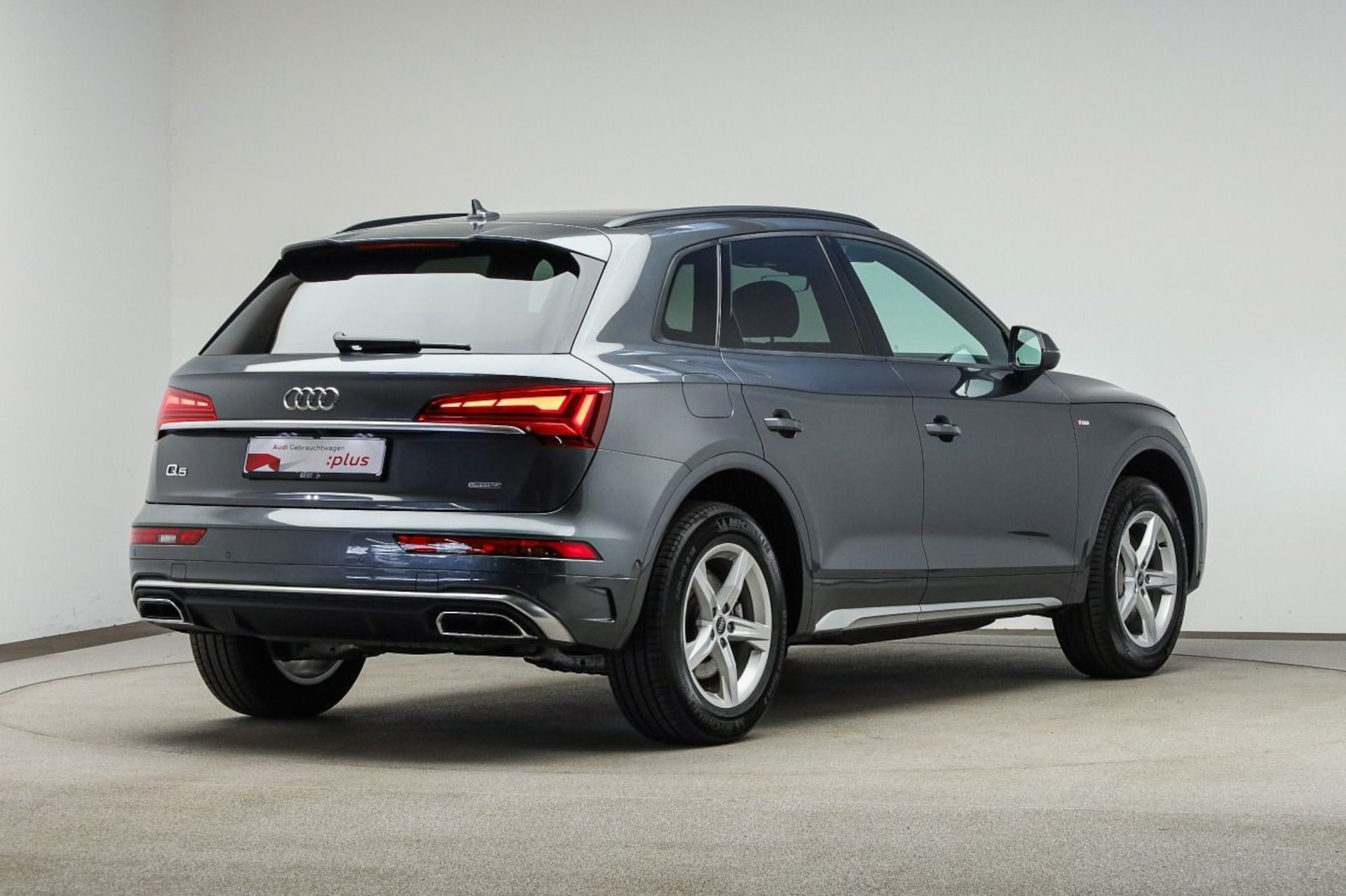 Audi Q5 TFSI e S line
