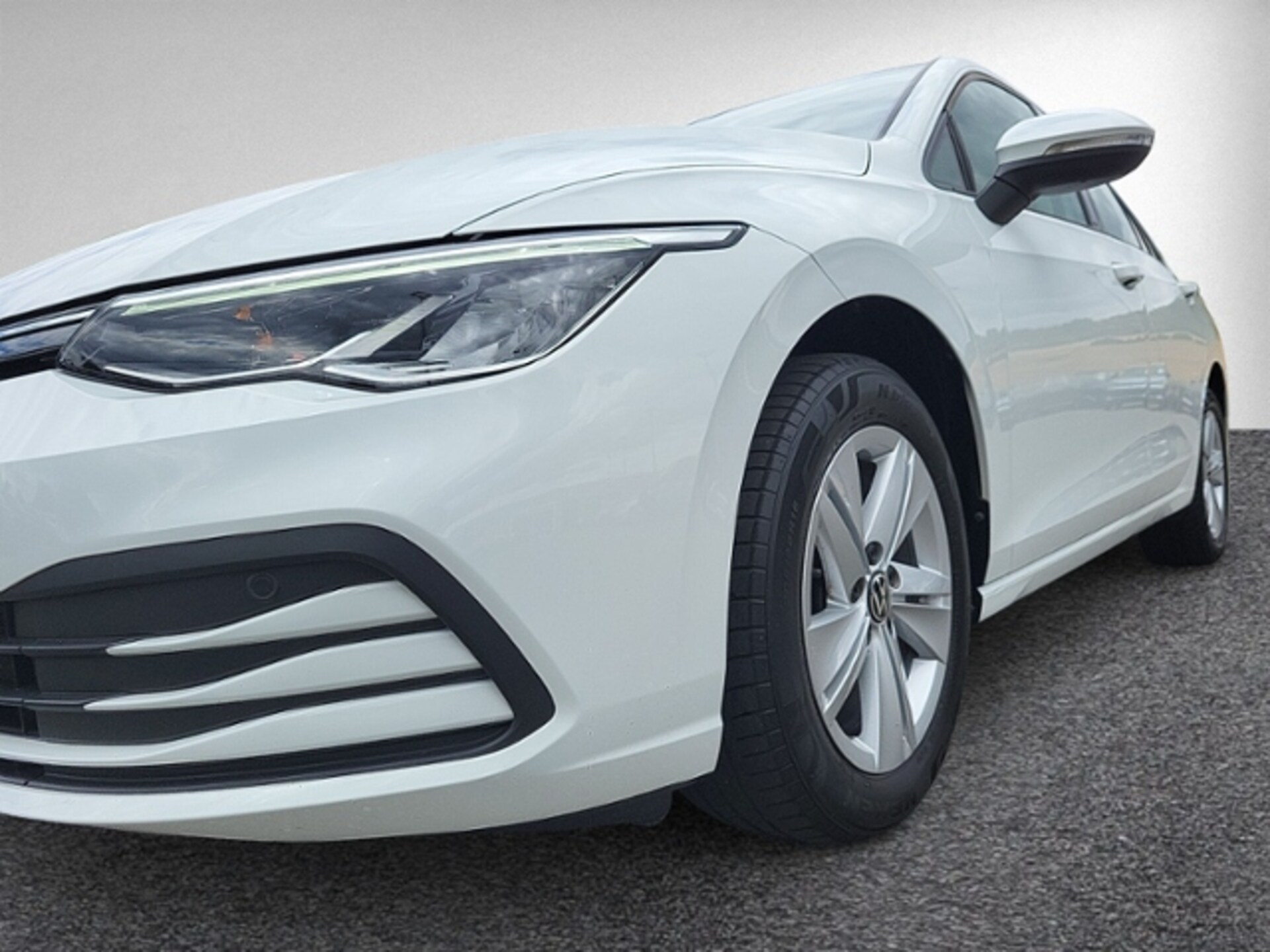 Volkswagen Golf Variant Life