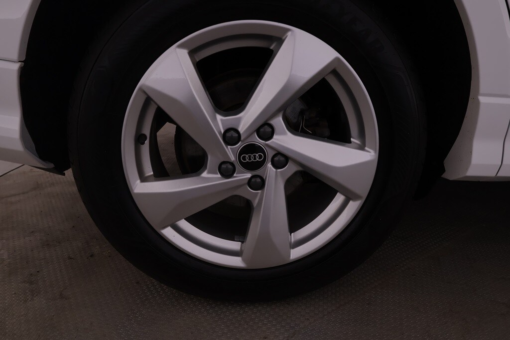 Bild som visar Audi Q3 Q3 35 TFSI Proline advanced 150 hk S tronic - för mer information kontakta din Audi Partner