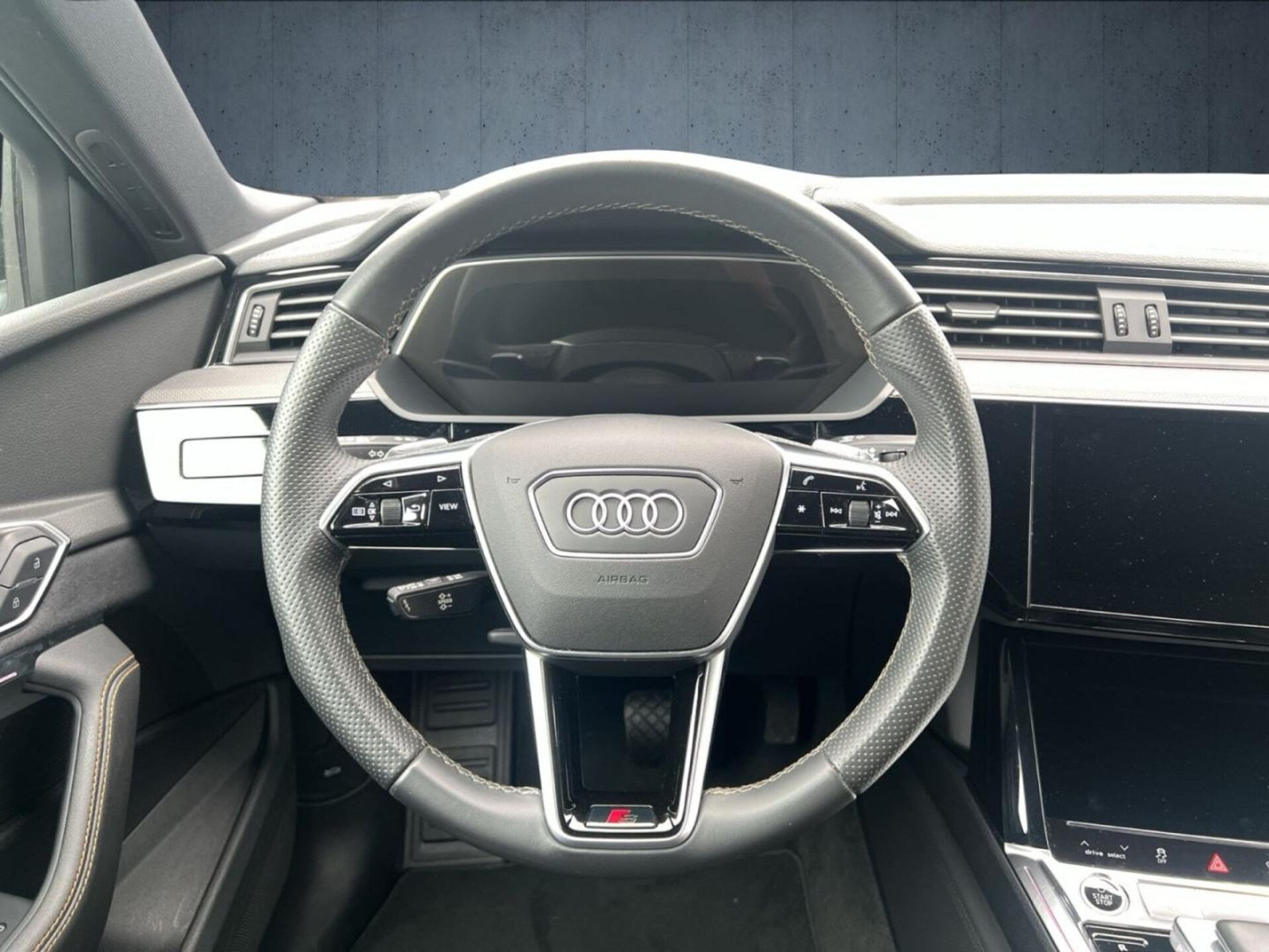 Audi e-tron Sportback S line