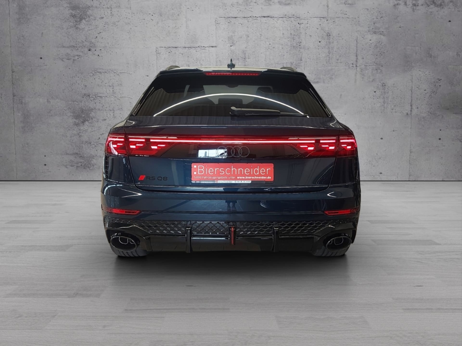 Audi RS Q8 SUV performance