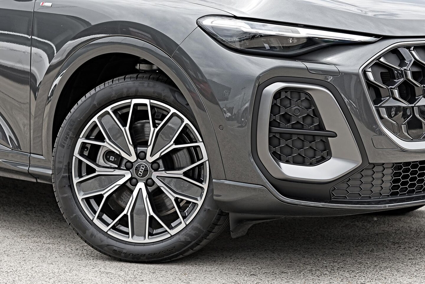 Image about Audi Q5 SUV TDI quattro 150 kW sport
