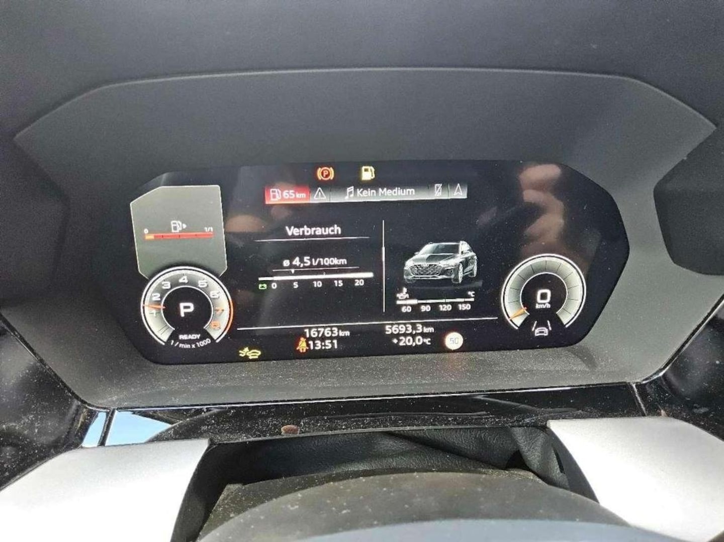 Bild über Audi A3 Sportback S line 35 TFSI S tronic - für weitere Informationen kontaktieren Sie den Audi Partner