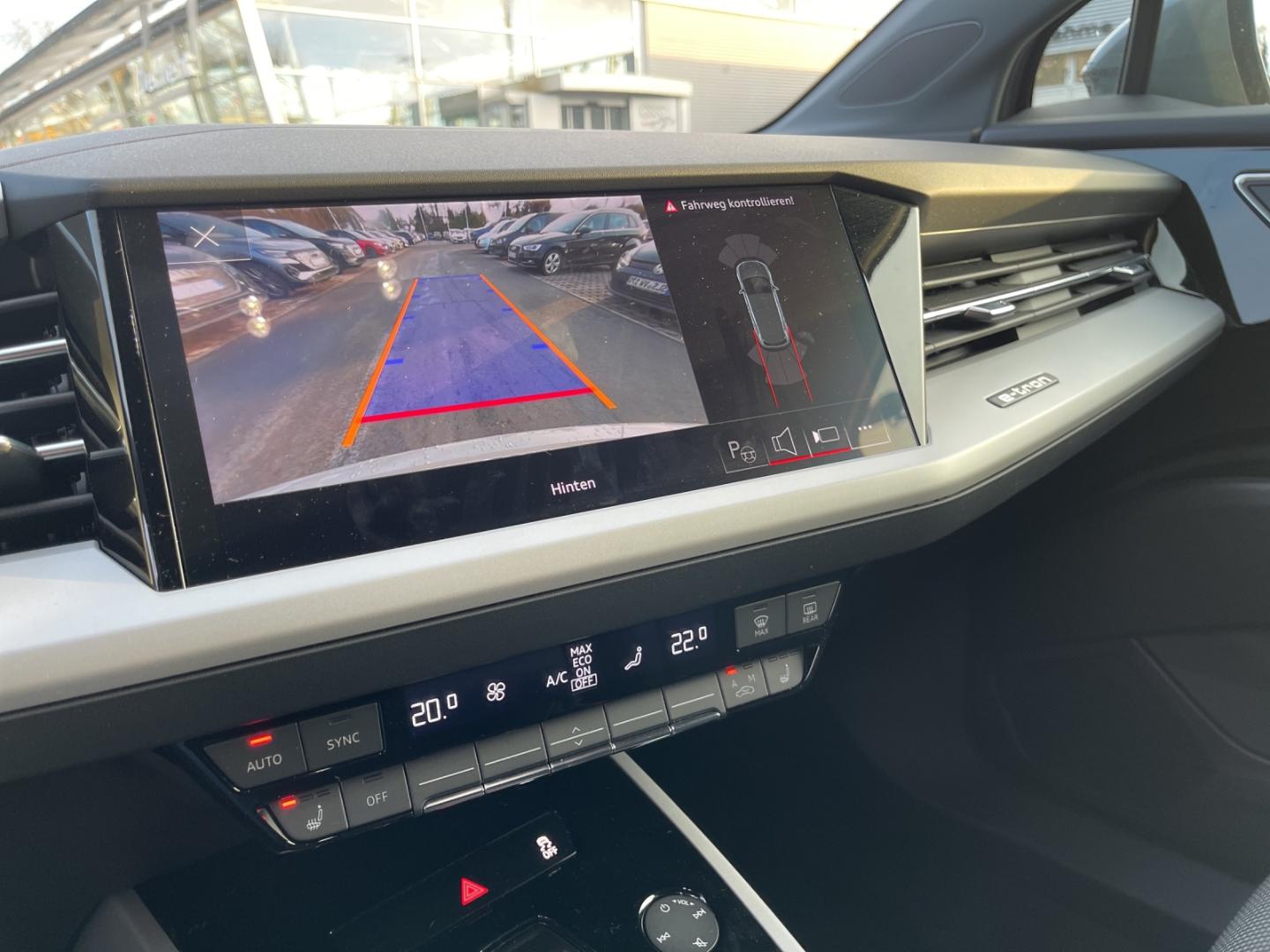 Image about Audi Q4 e-tron 40 e-tron