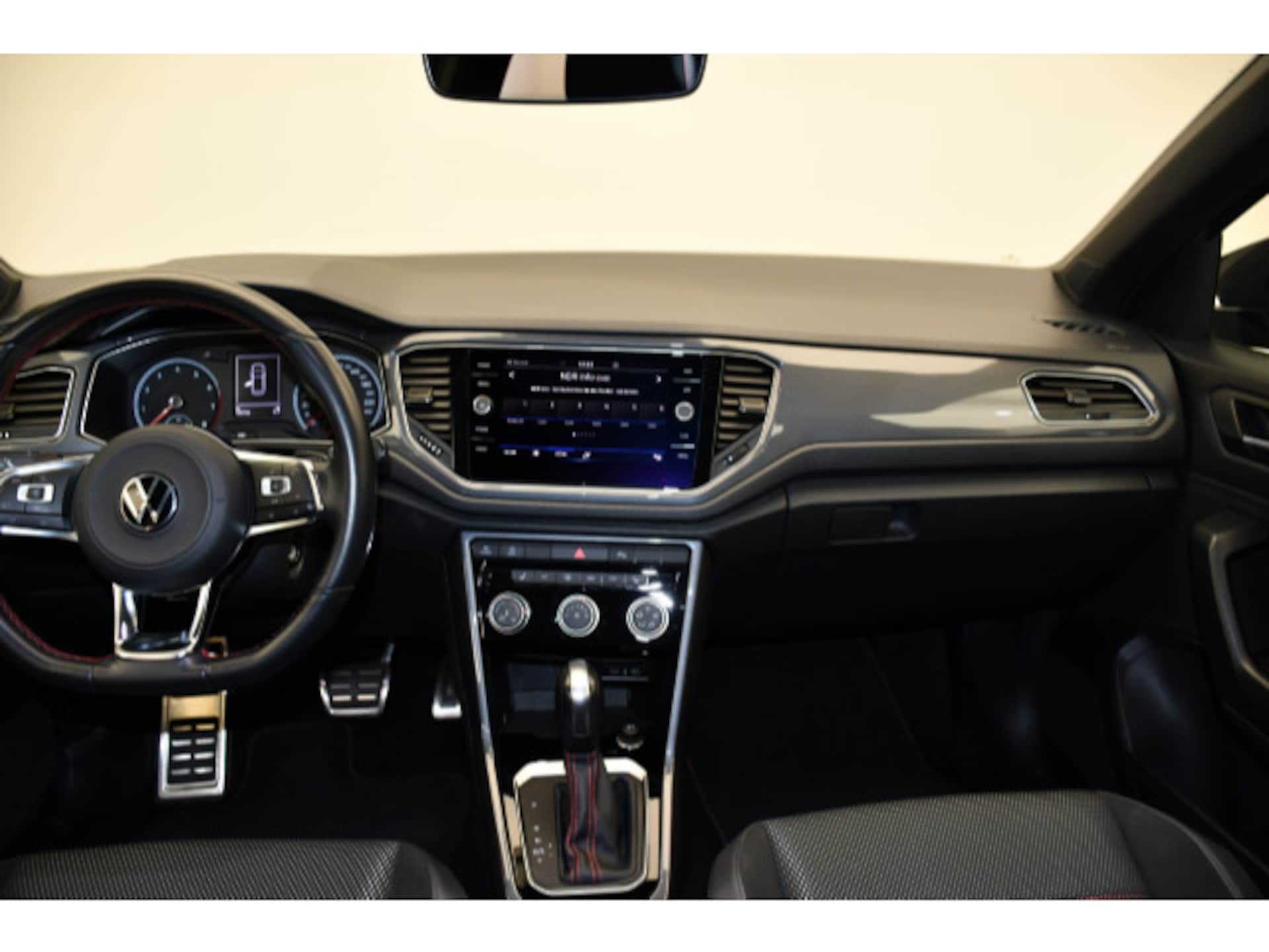 Volkswagen T-Roc Sport