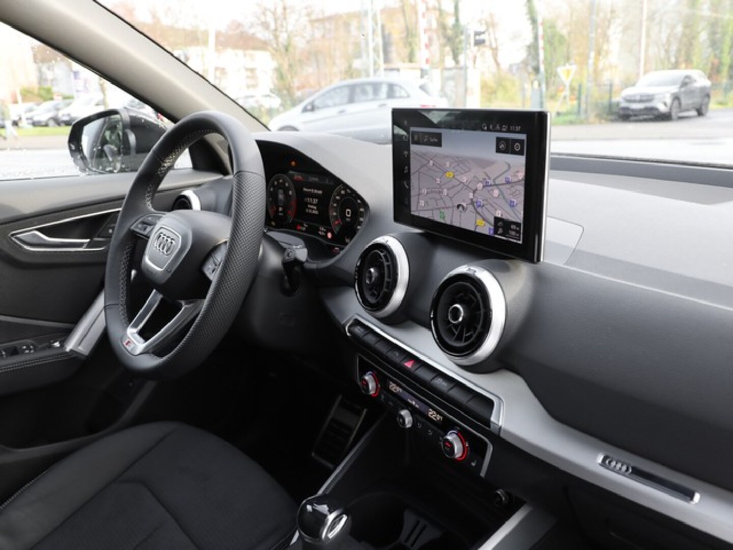 Bild über Audi Q2 S line 35 TFSI S tronic - für weitere Informationen kontaktieren Sie den Audi Partner