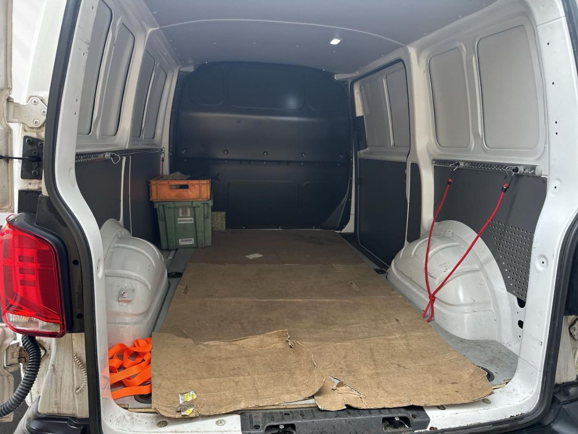 Volkswagen T6.1 Transporter Kasten kurzer Radstand