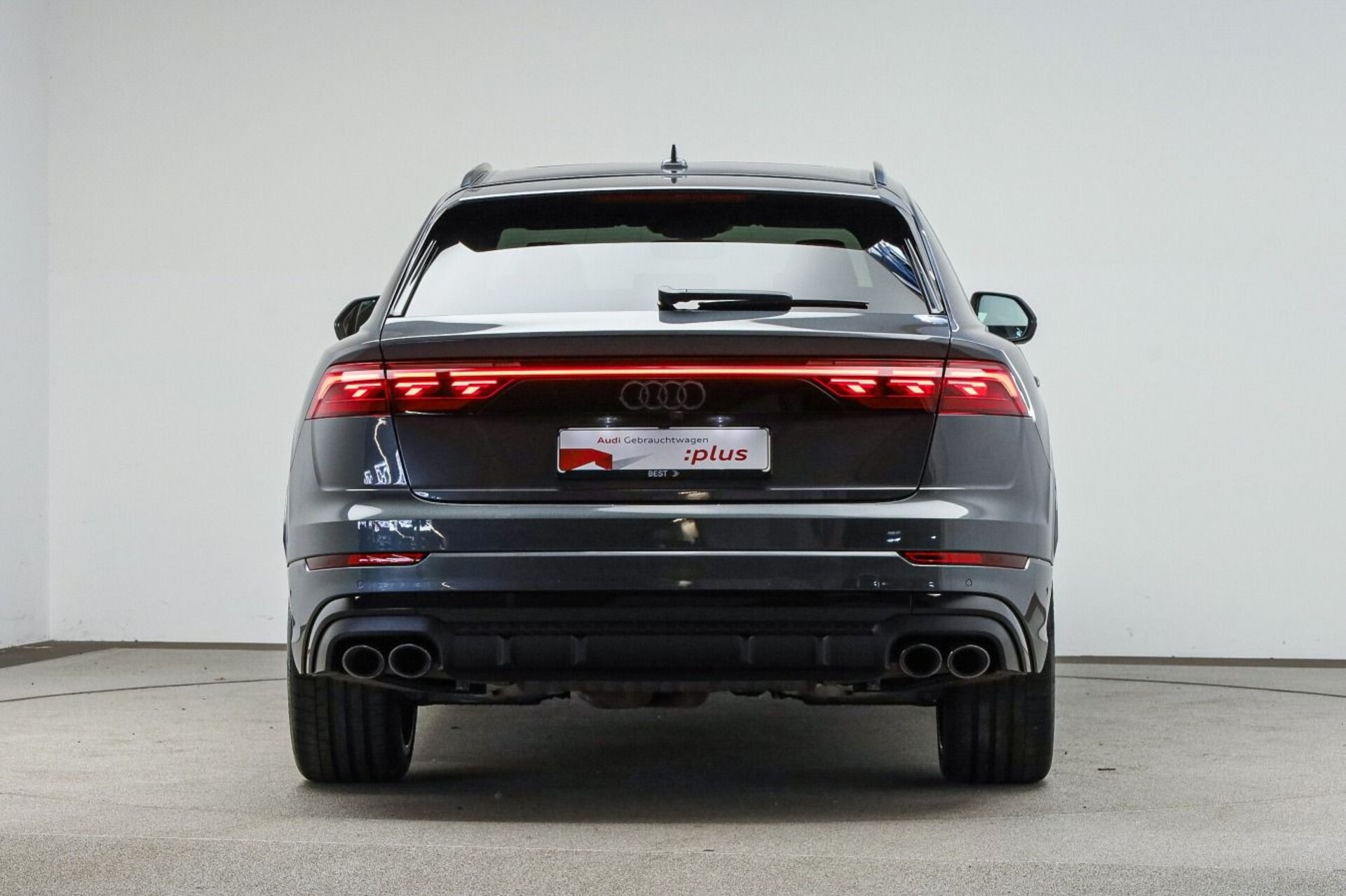 Audi SQ8 SUV