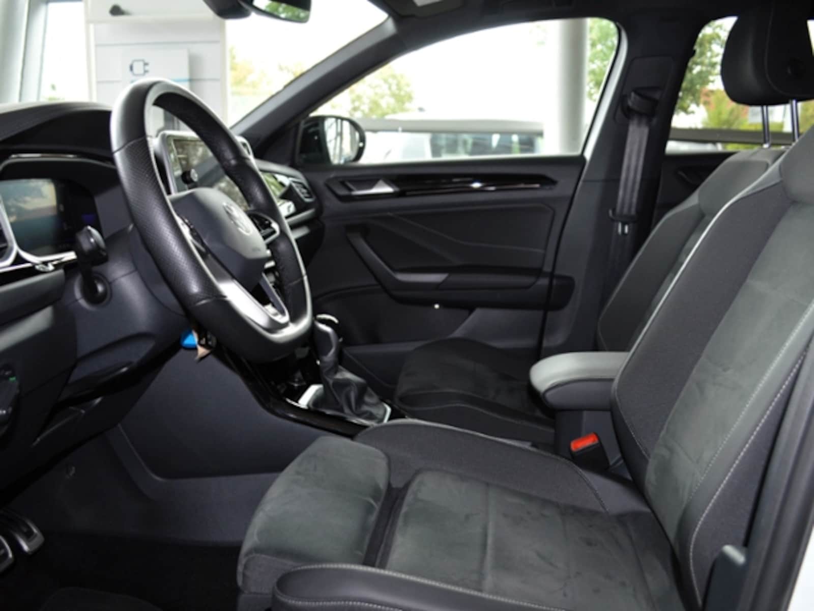 Volkswagen T-Roc – Bild 11