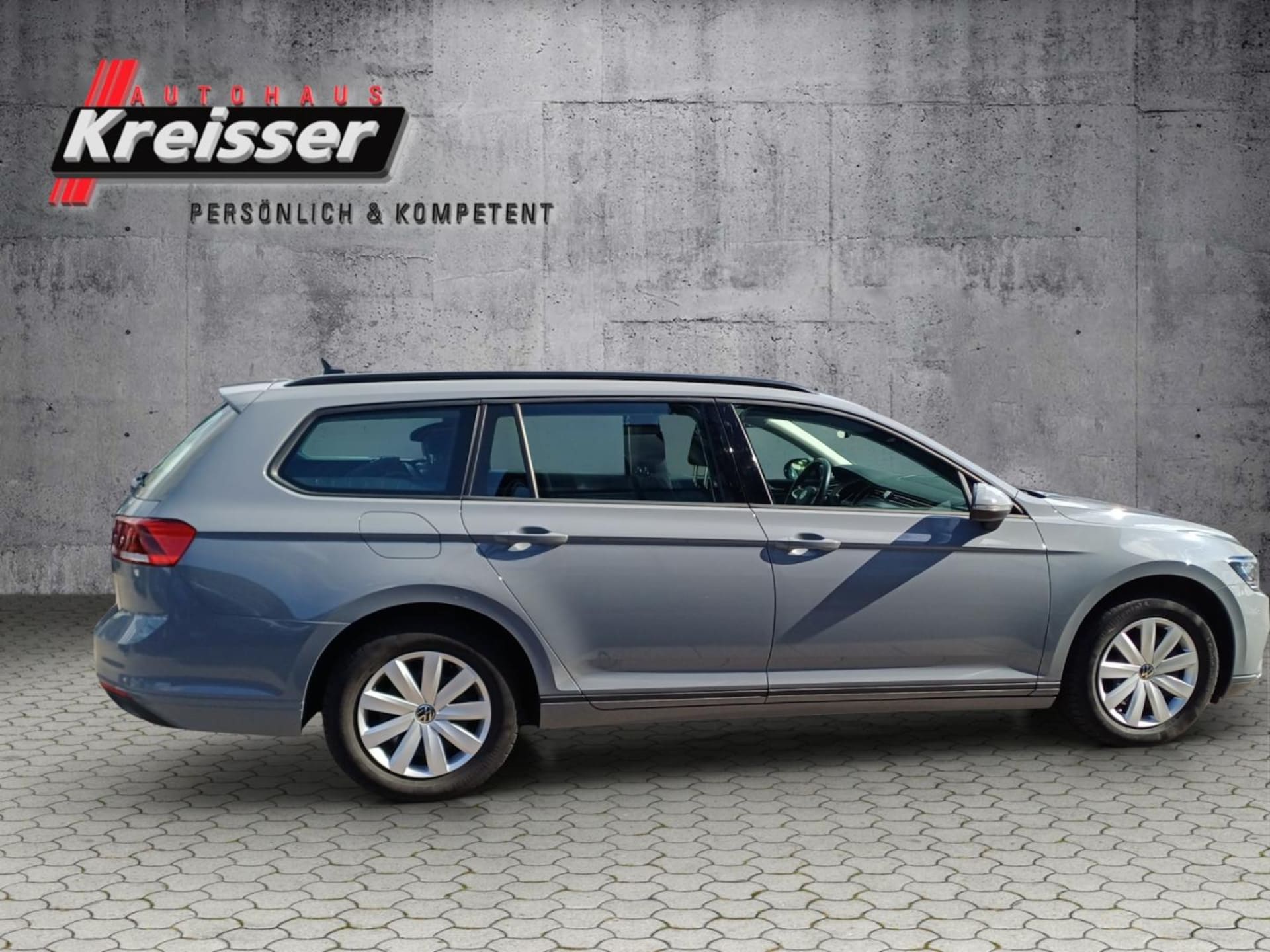 Volkswagen Passat Variant Basis-Modell