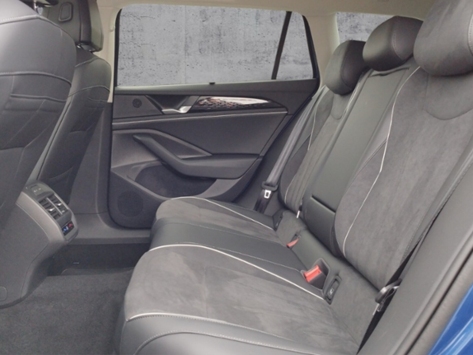 Volkswagen Passat Elegance