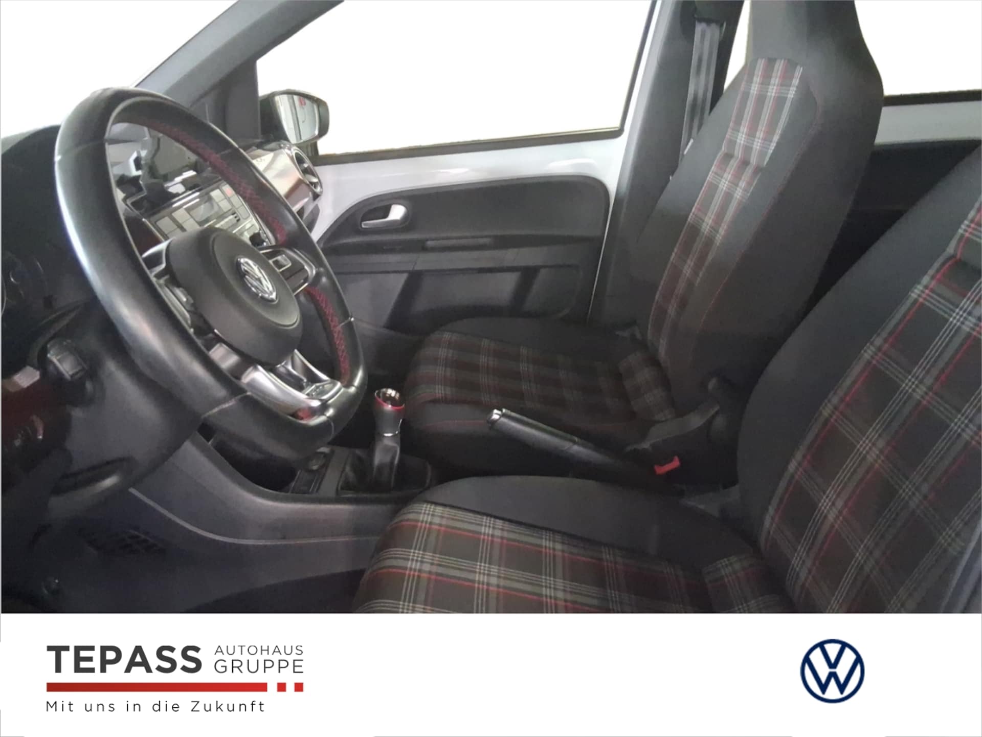 Volkswagen up! GTI