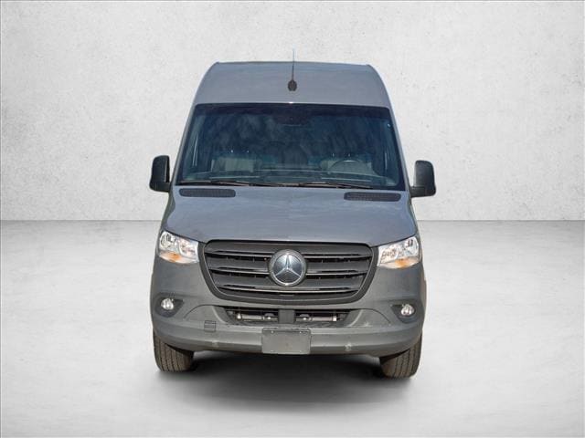 2024 Mercedes-Benz