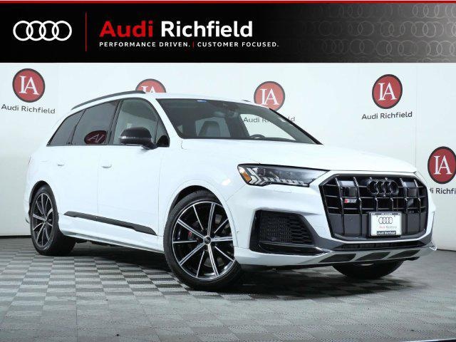Photo of 2021 Audi SQ7