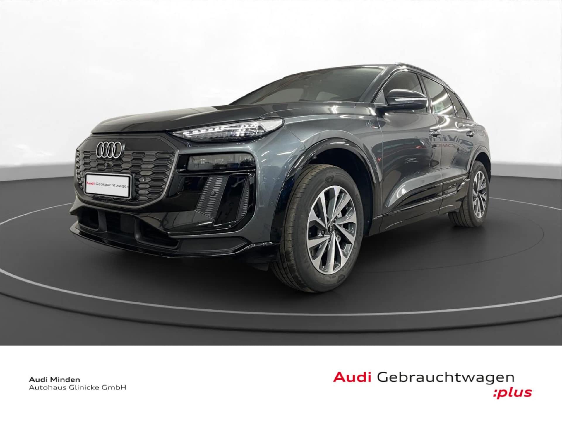 Audi Q6 SUV e-tron 2026