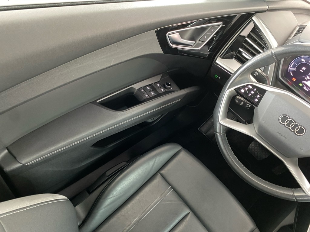 Image about Audi Q4 e-tron 40 e-tron