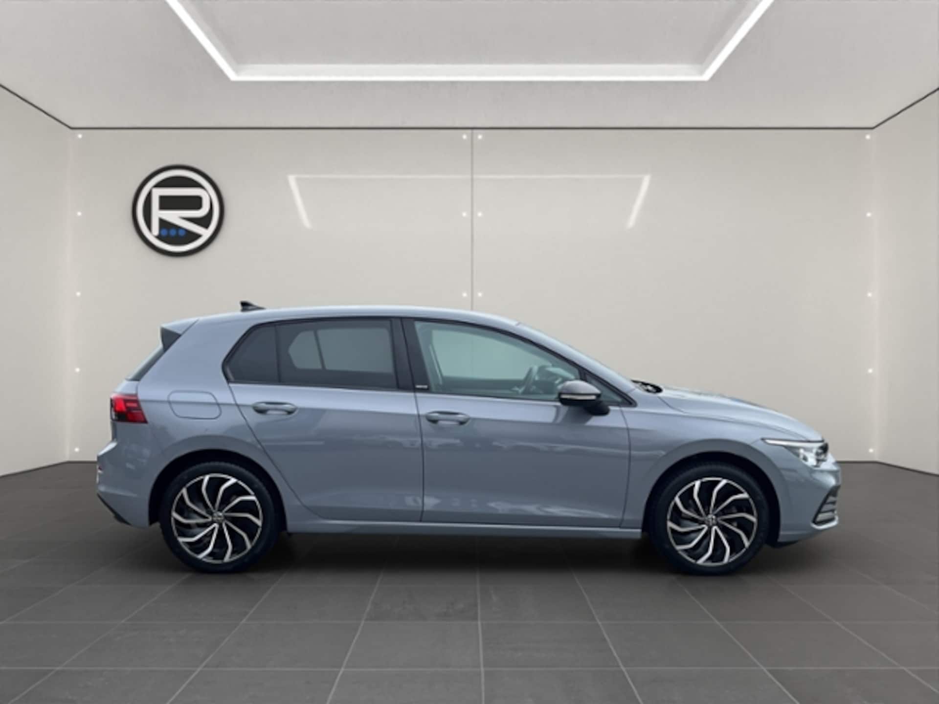 Volkswagen Golf MOVE