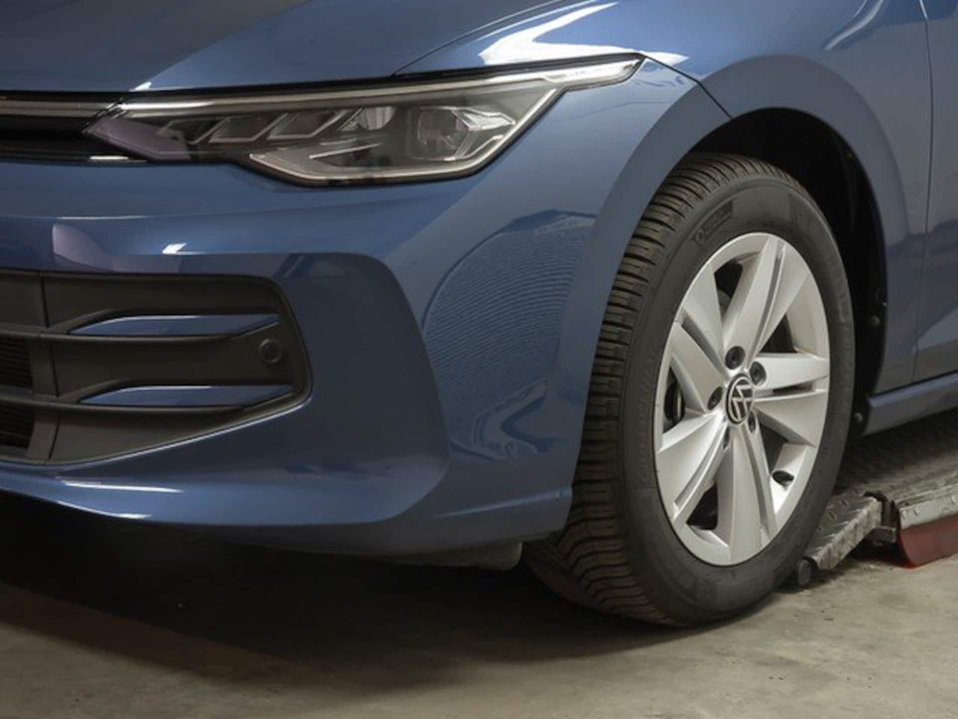 Volkswagen Golf Life
