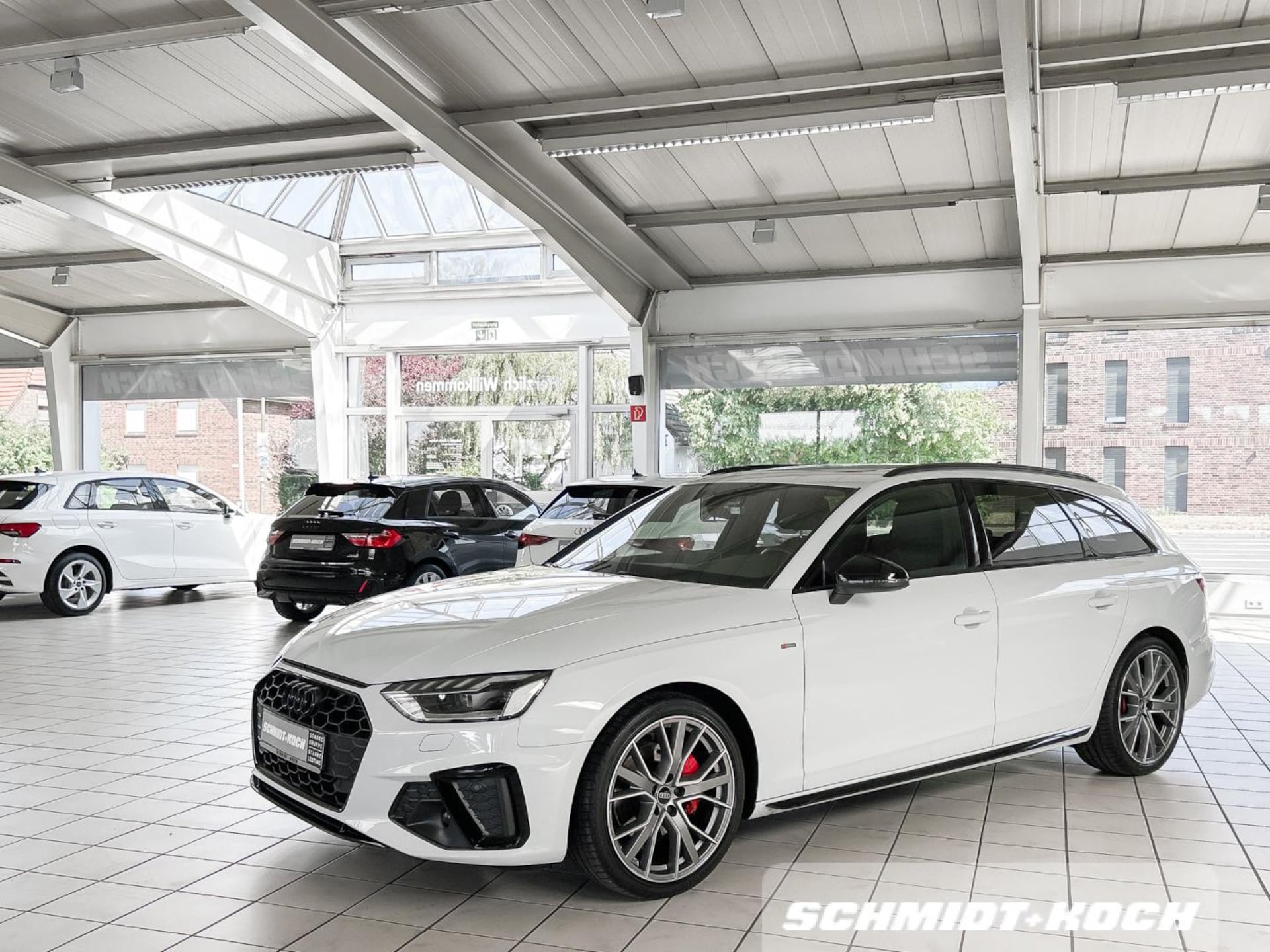 Audi A4 Avant S line