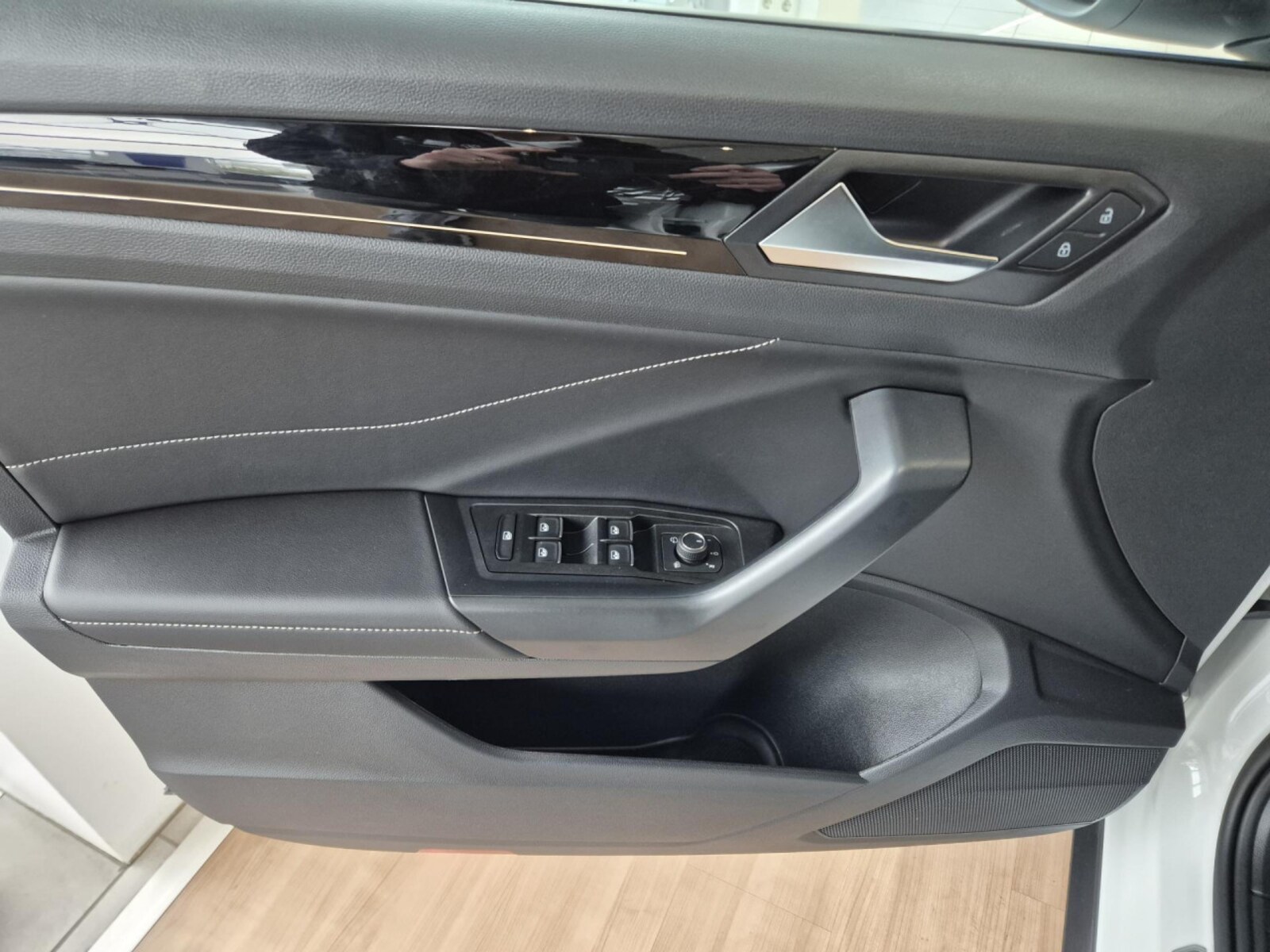 Volkswagen T-Roc – Bild 10