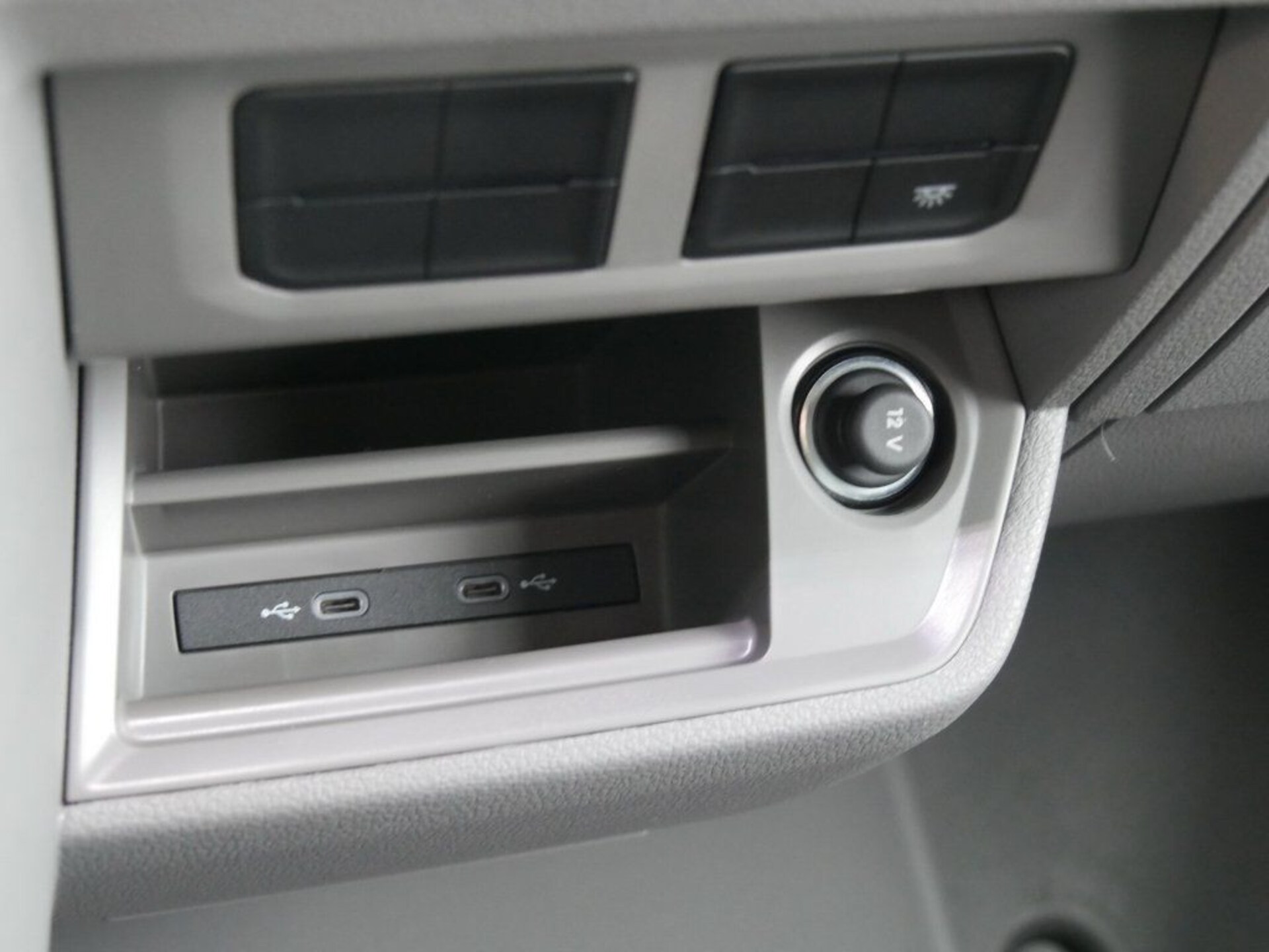 Volkswagen Crafter Kasten mittlerer Radstand
