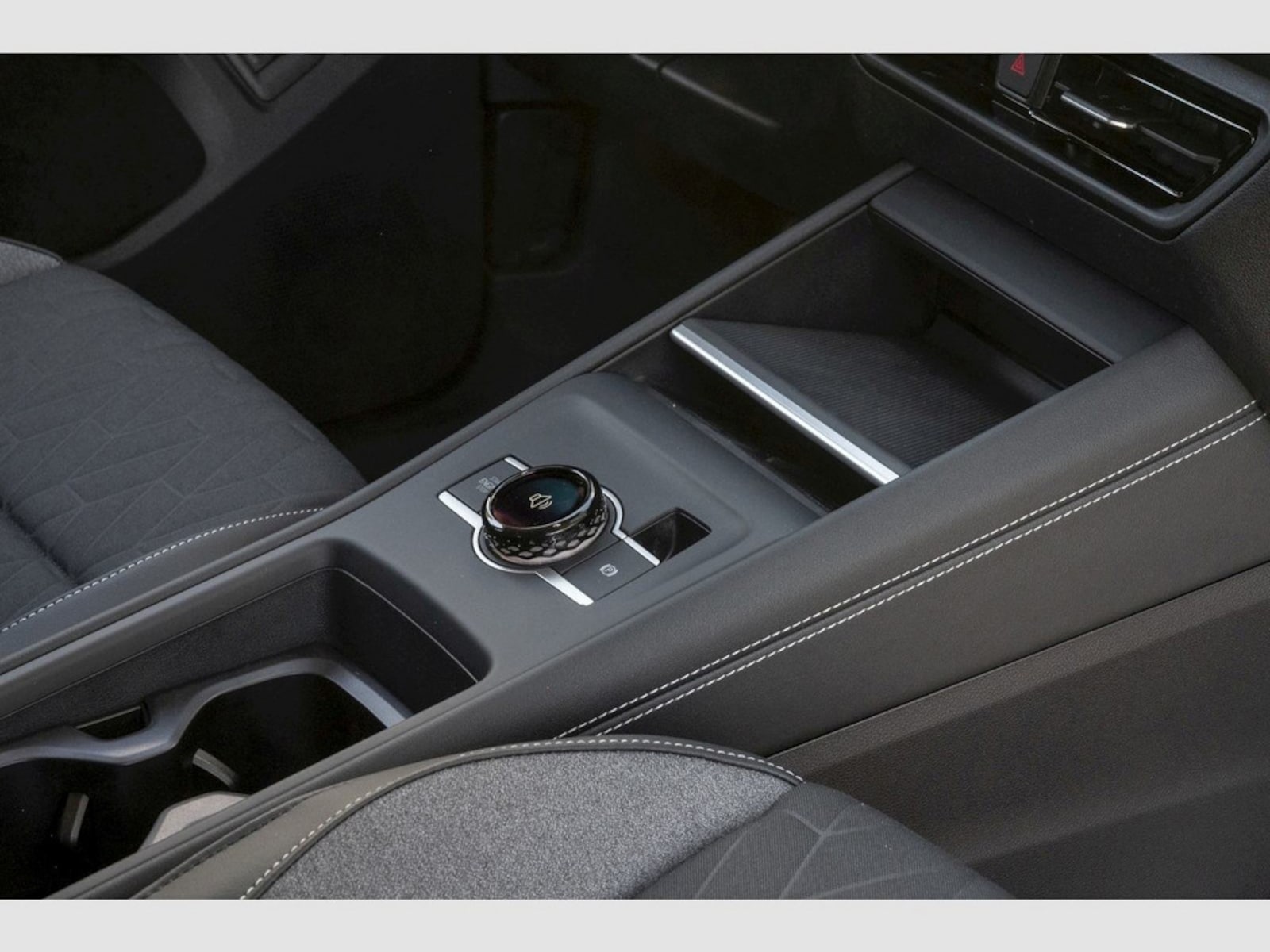 Volkswagen Tiguan – Bild 9