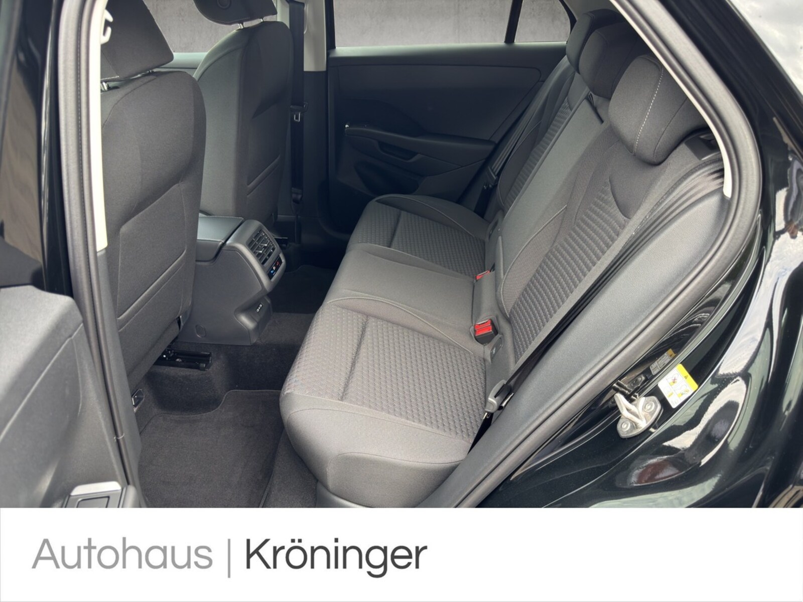 Volkswagen T-Roc – Bild 10