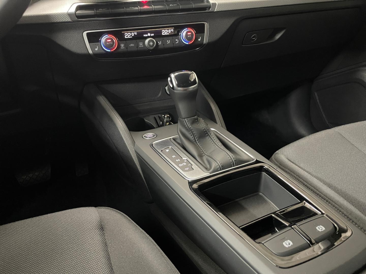 Bild über Audi Q2 advanced 35 TFSI S tronic - für weitere Informationen kontaktieren Sie den Audi Partner