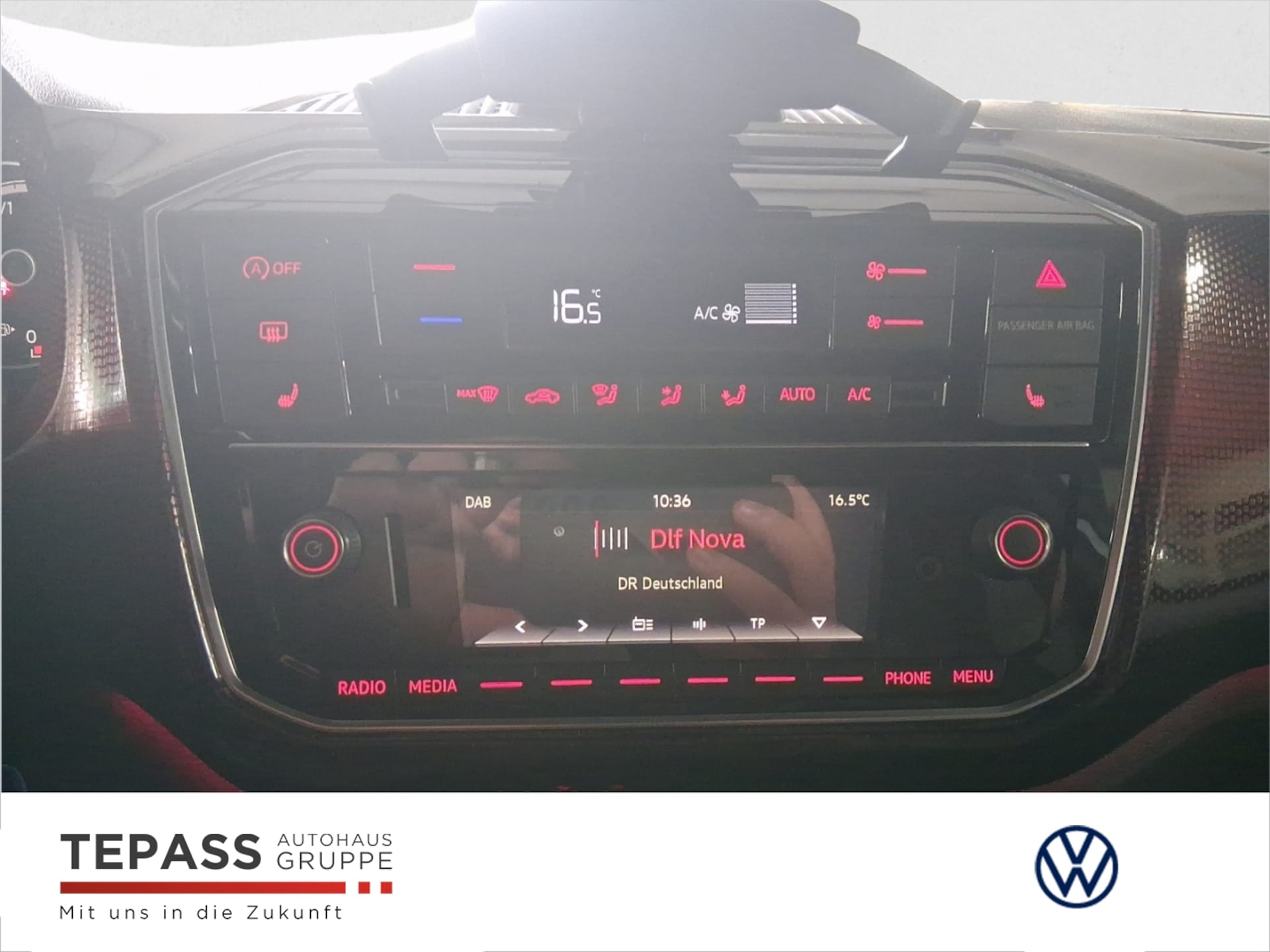 Volkswagen up! GTI