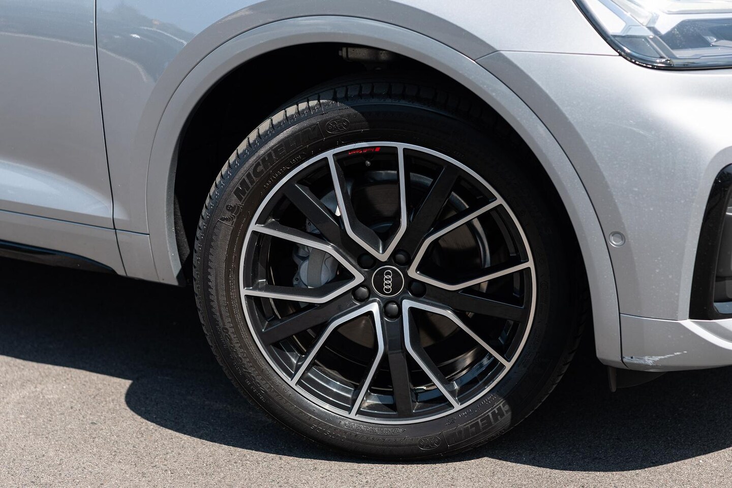 Image about Audi Q5 Sportback 45