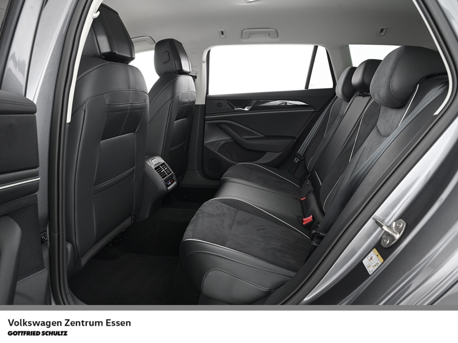 Volkswagen Passat – Bild 11