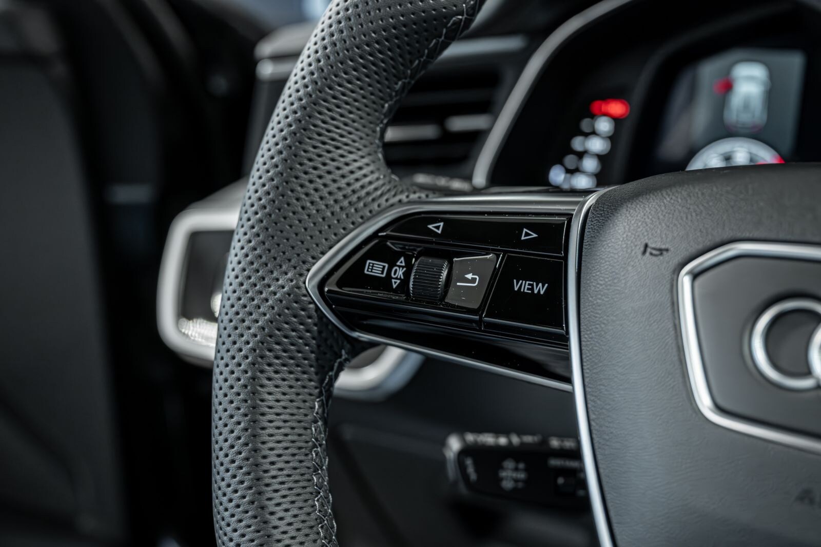 Image about Audi A6 Avant S line 45 TDI quattro S tronic