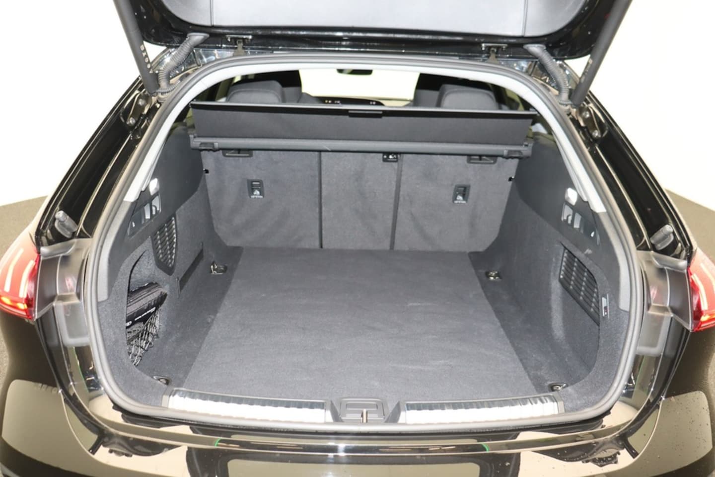 Bild über Audi A5 Avant TFSI 110 kW S tronic - für weitere Informationen kontaktieren Sie den Audi Partner