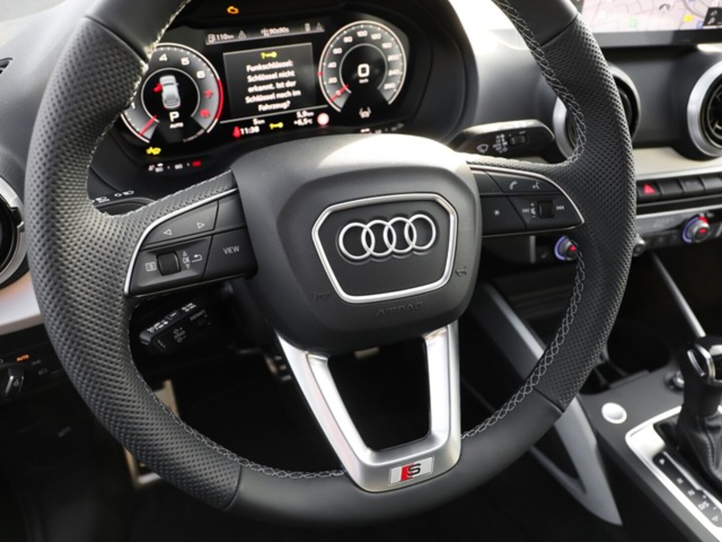 Bild über Audi Q2 S line 35 TFSI S tronic - für weitere Informationen kontaktieren Sie den Audi Partner