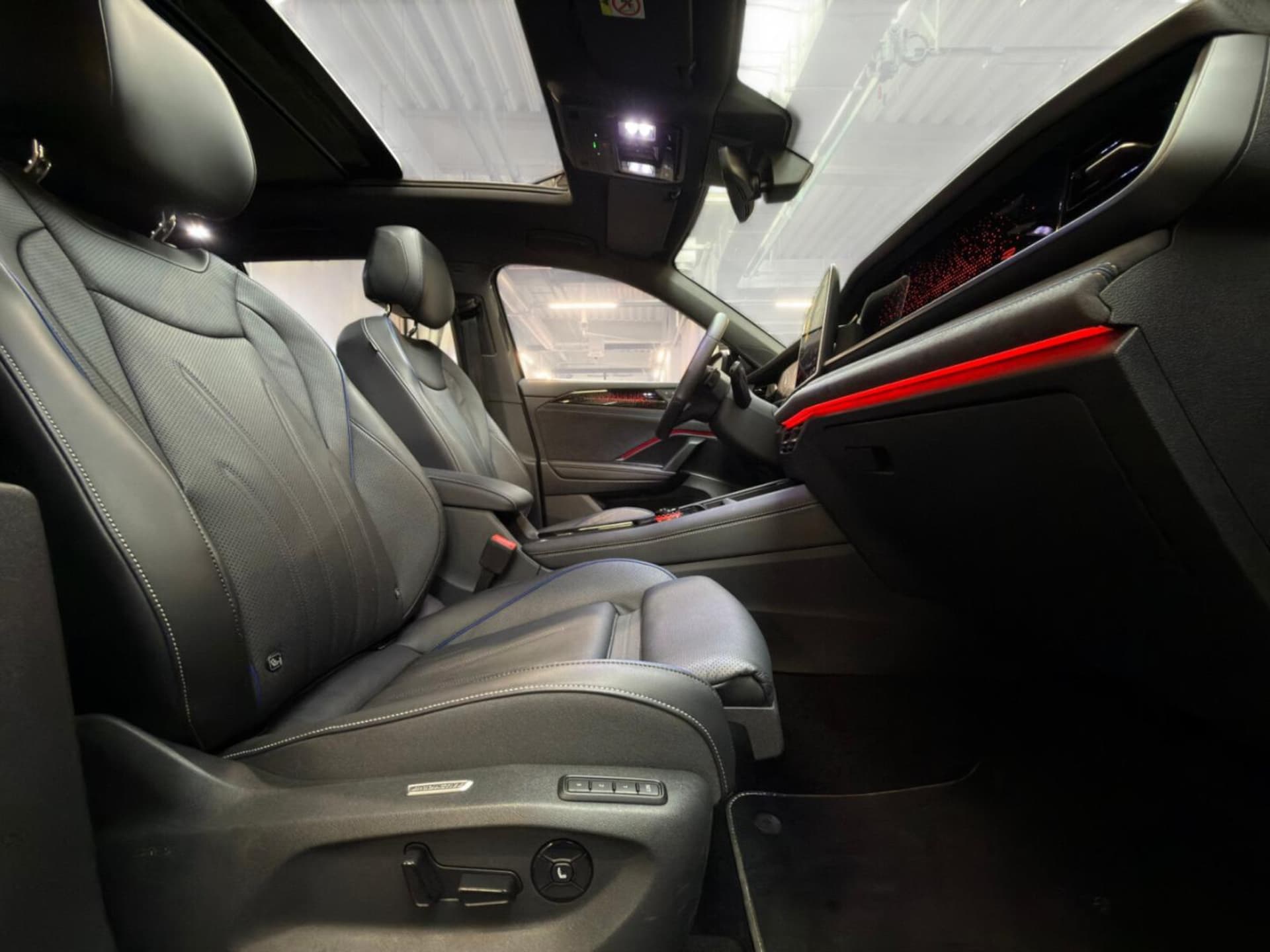 Volkswagen Tayron R-Line Plus