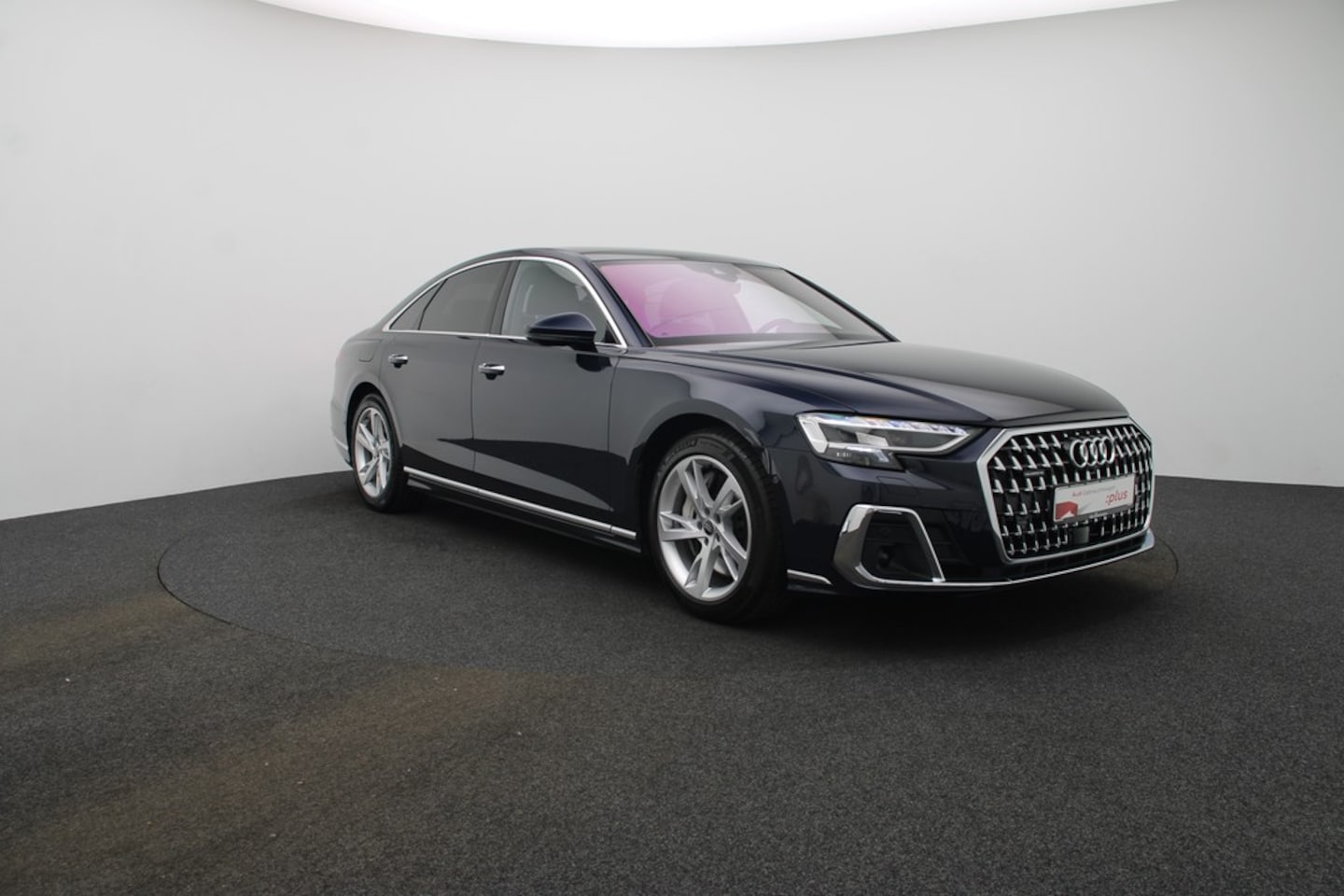 Bild über Audi A8 55 TFSI quattro tiptronic - für weitere Informationen kontaktieren Sie den Audi Partner