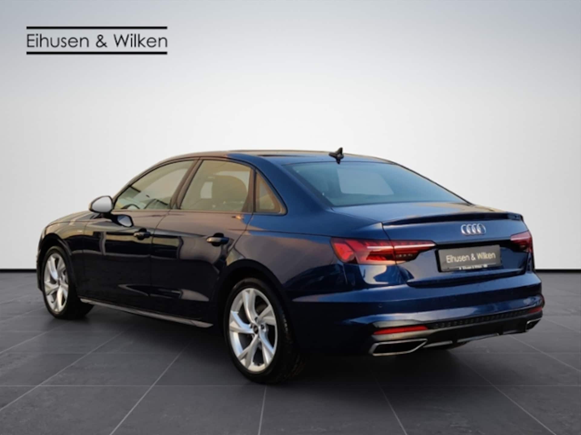 Audi A4 Limousine S line