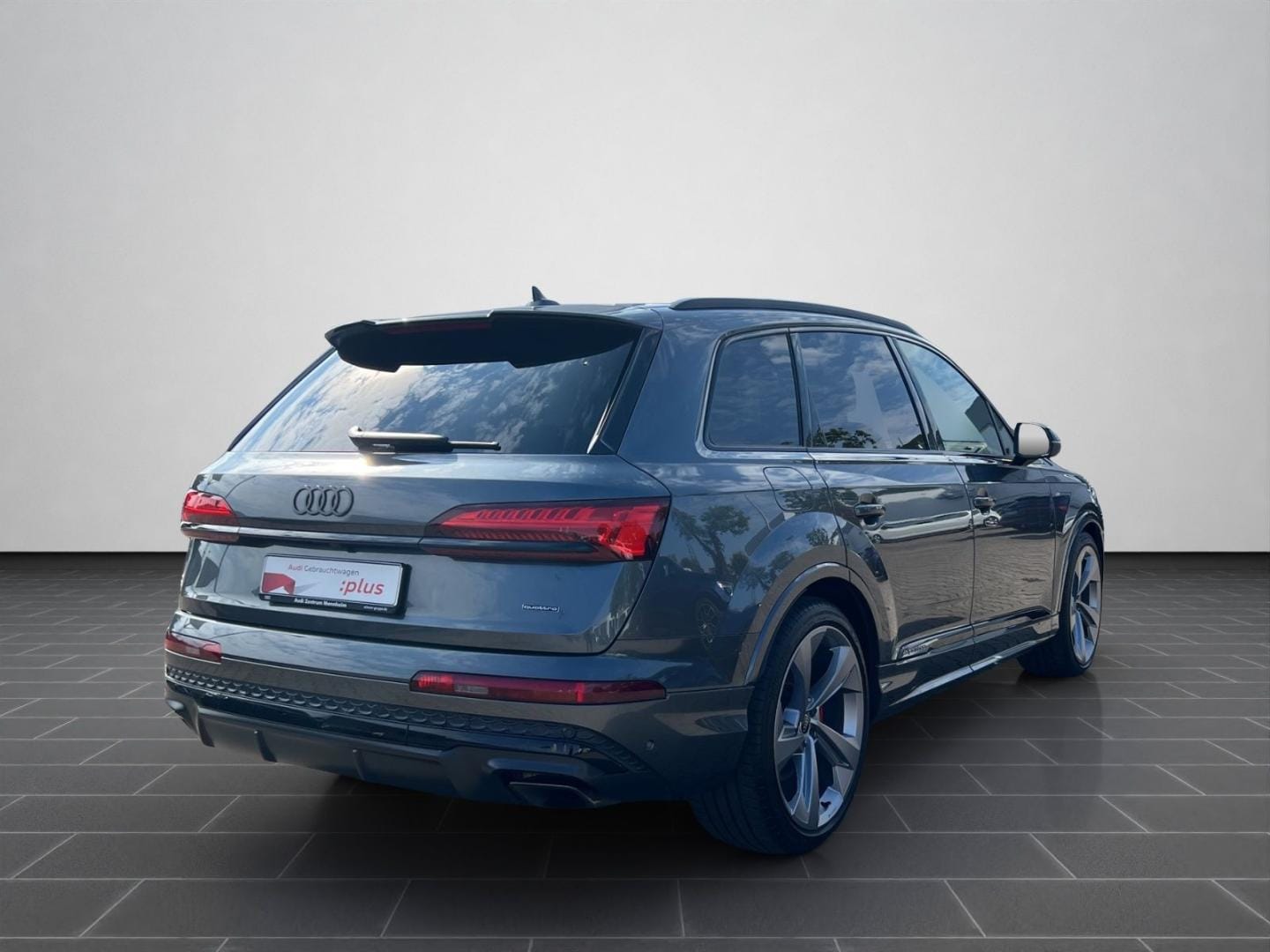 Bild über Audi Q7 SUV S line business TFSI quattro 250 kW tiptronic - für weitere Informationen kontaktieren Sie den Audi Partner