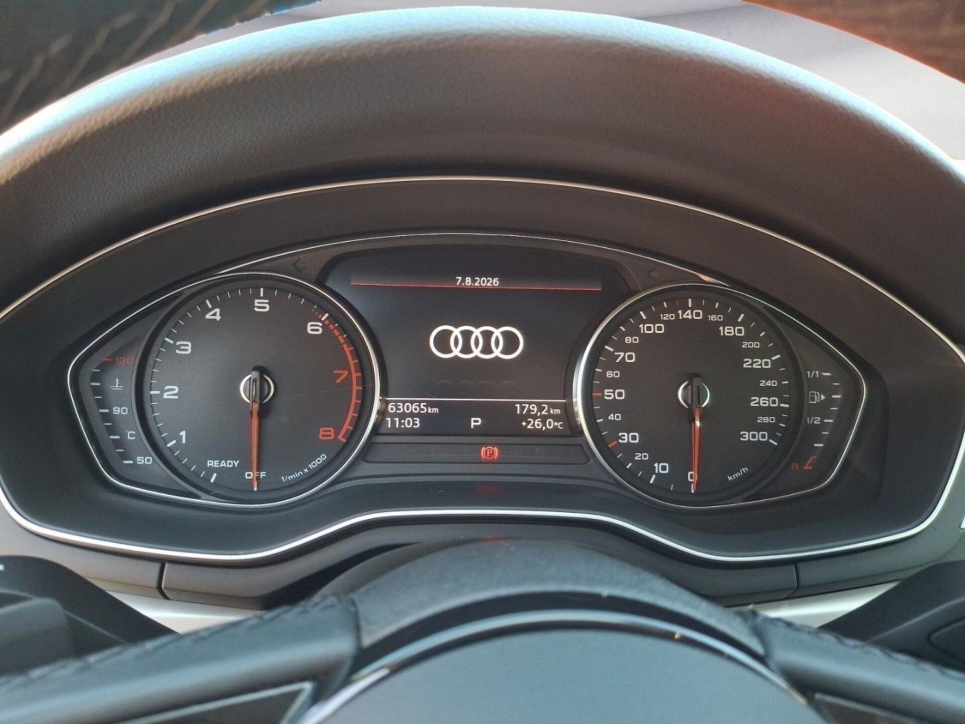 Audi A4 Avant S line