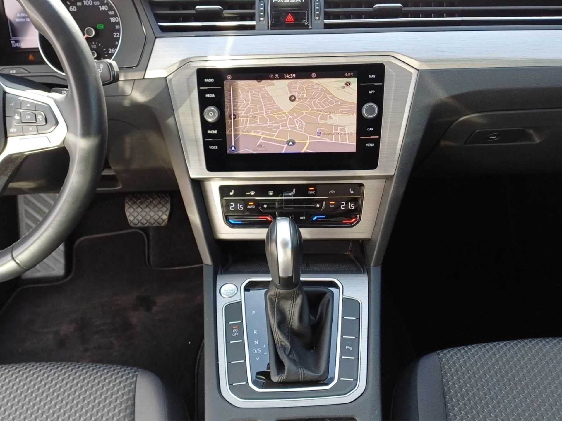 Volkswagen Passat Variant Basis-Modell