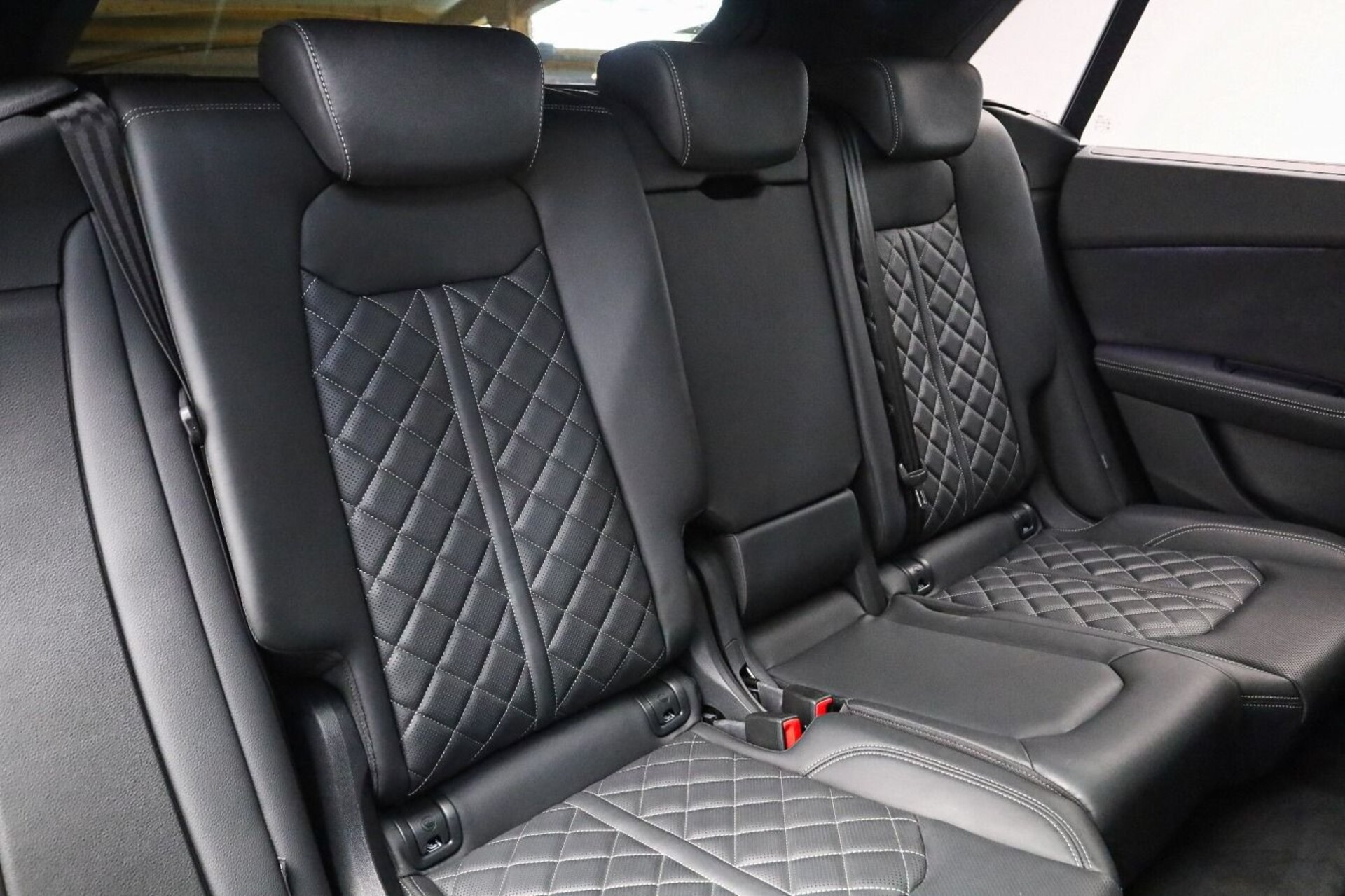 Audi SQ8 SUV