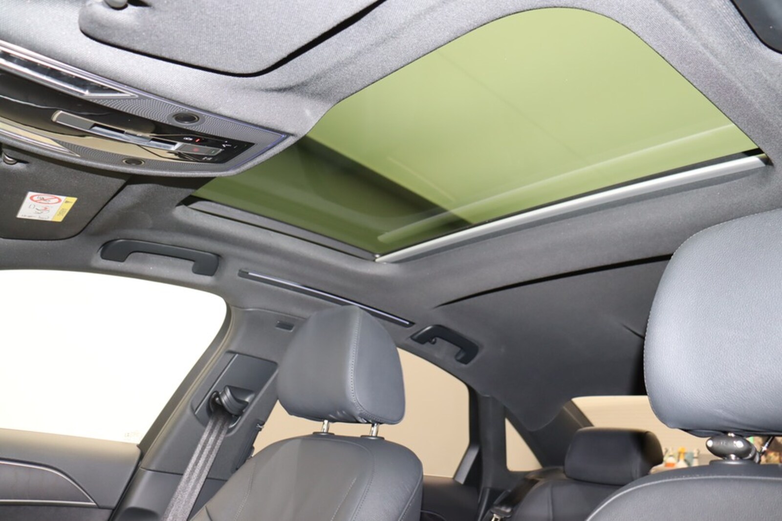 Audi A8 – Bild 11