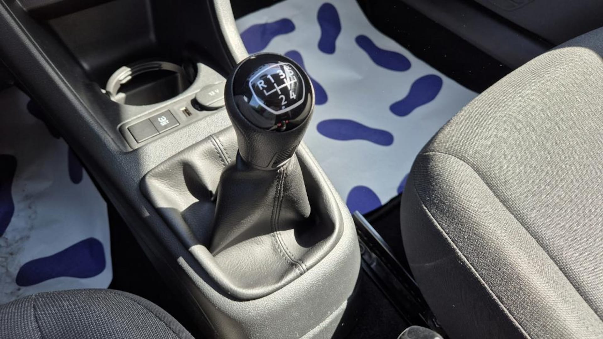 Volkswagen up! move up!