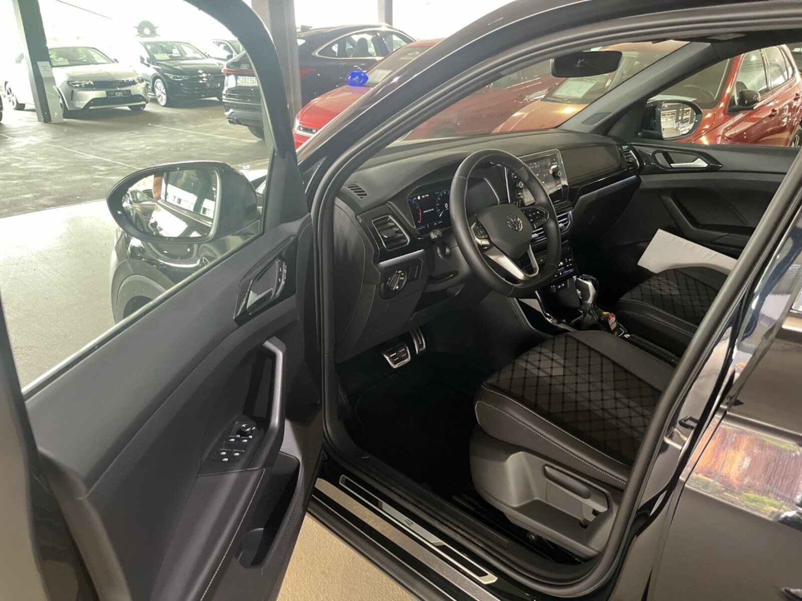 Volkswagen T-Cross – Bild 7