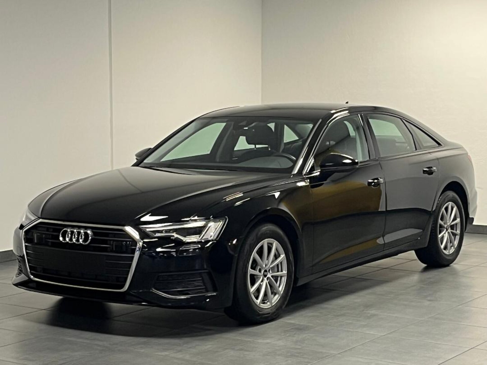 Audi A6 Limousine