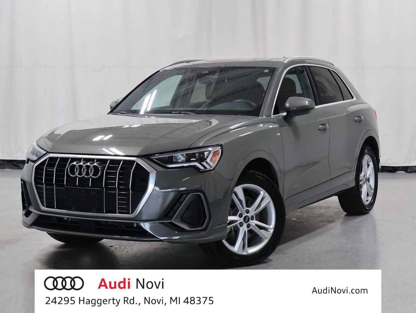 2023 Audi Q3 45 TFSI S Line Premium Plus quattro's photo