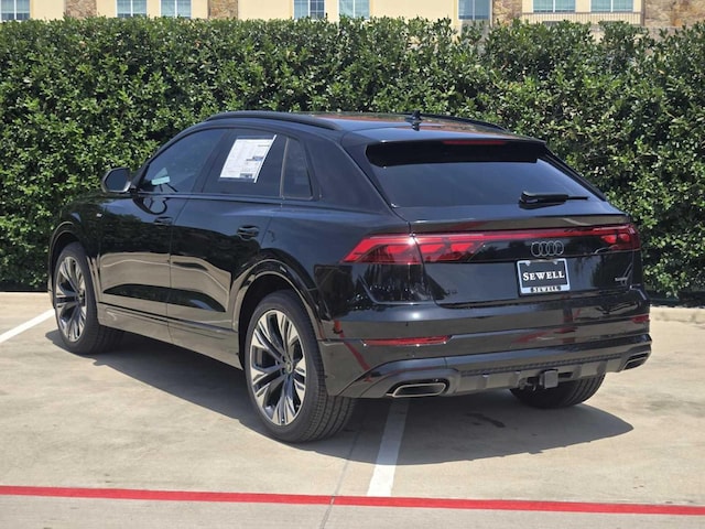 2026 Audi Q8