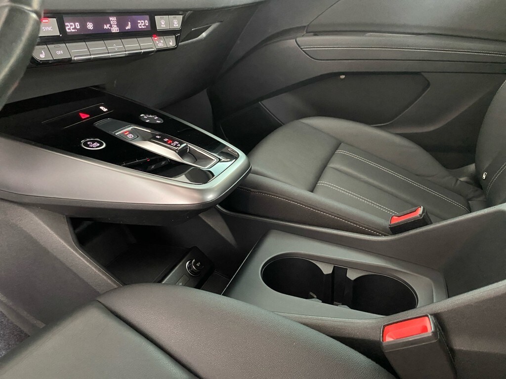 Image about Audi Q4 e-tron 40 e-tron