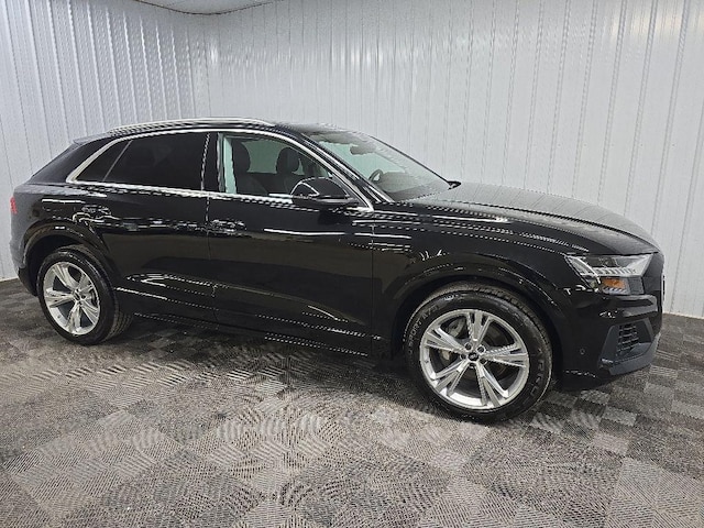 2023 Audi Q8